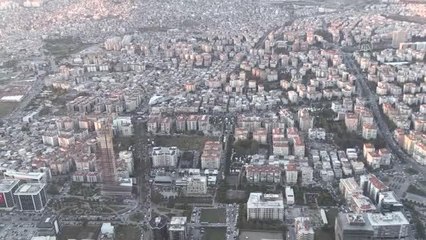 (ARŞİV) İzmir'i sarsan depremin üzerinden iki yıl geçti