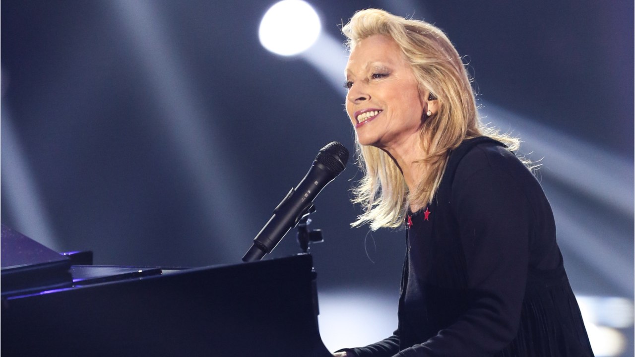 VOICI - Star Academy : Véronique Sanson confuse, elle inquiète les téléspectateurs par son comportement