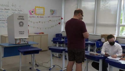 Abren los centros de votación en Brasil para balotaje presidencial