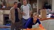 Two Guys, a Girl and a Pizza Place - Se1 - Ep08 HD Watch HD Deutsch
