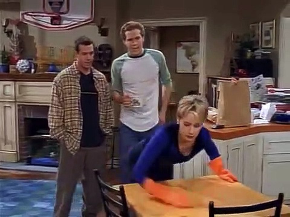 Two Guys, a Girl and a Pizza Place - Se1 - Ep08 HD Watch HD Deutsch