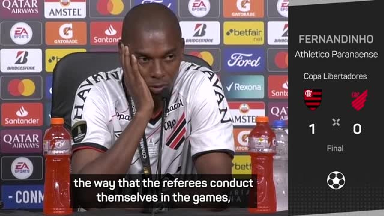 Fernandinho compares Copa Libertadores and Cham...