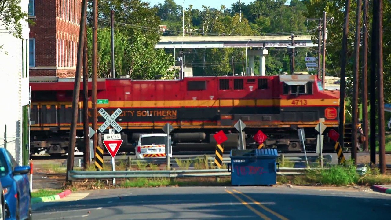 Undercover Boss (US) - Se10 - Ep09 - Mayor of Shreveport, Louisiana HD Watch HD Deutsch