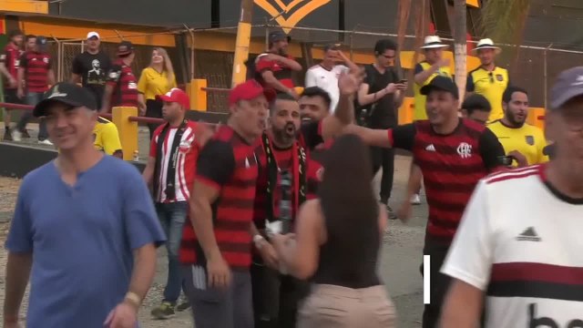 LOCURA en la AFICIÓN del FLAMENGO tras conquistar la COPA LIBERTADORES | Diario AS