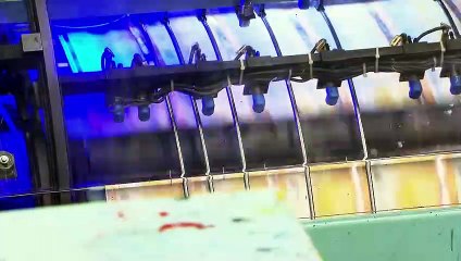 MENCETAK MATA UANG EURO DENGAN TEKNOLOGI SANGAT MODERN