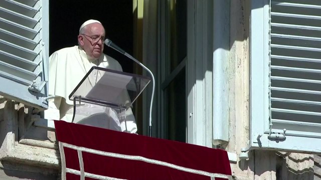 교황 젊은이 등 비극적 사고 희생자 위해 기도 / YTN