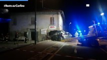 Incidente a Reggio Emilia: auto si schianta contro una casa: 4 morti