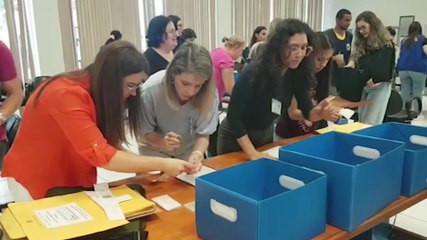 "A transmissão está sendo feita dos próprios locais de votação" relata Juíza Eleitoral