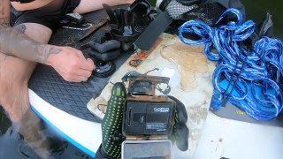 Found Macbook, Apple Watch and a GoPro Underwater in River!