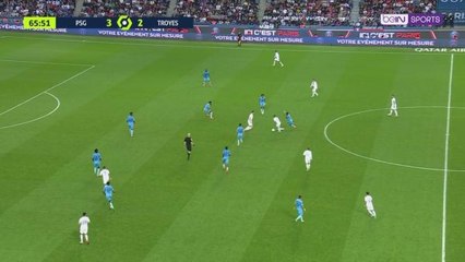 Neymar's incredible nearly-assist ruined by Mbappe miss