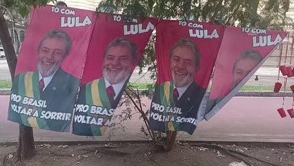 Brezilya'da devlet başkanlığı seçiminin ikinci turunu solcu aday Lula da Silva kazandı