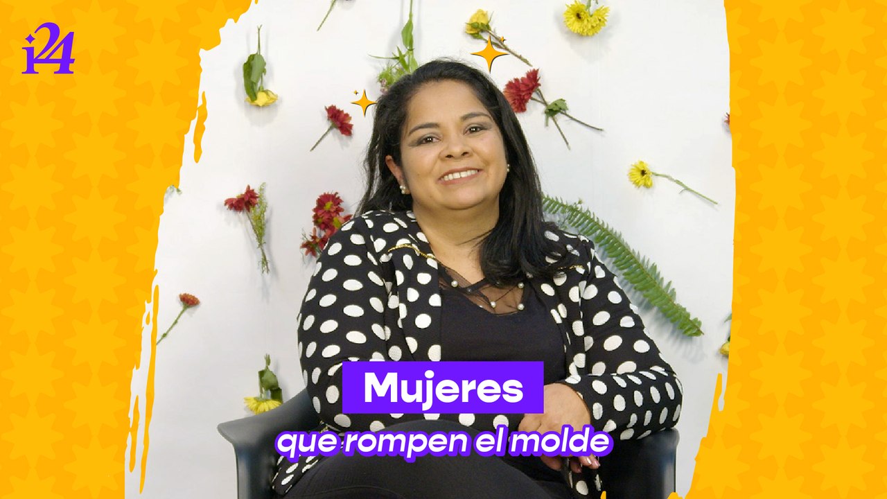 Mujeres que rompen el molde: Alba Mora, conductora de taxi