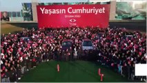 O iki fotoğrafın sırrı: Uşak'tan Gemlik'e yaşasın Cumhuriyet!