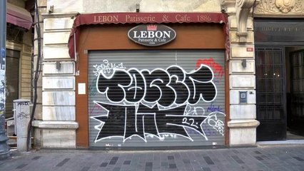 İstiklal Caddesi'nde bir devrin sonu: 212 yıllık Lebon pastanesi kepenkleri indirdi