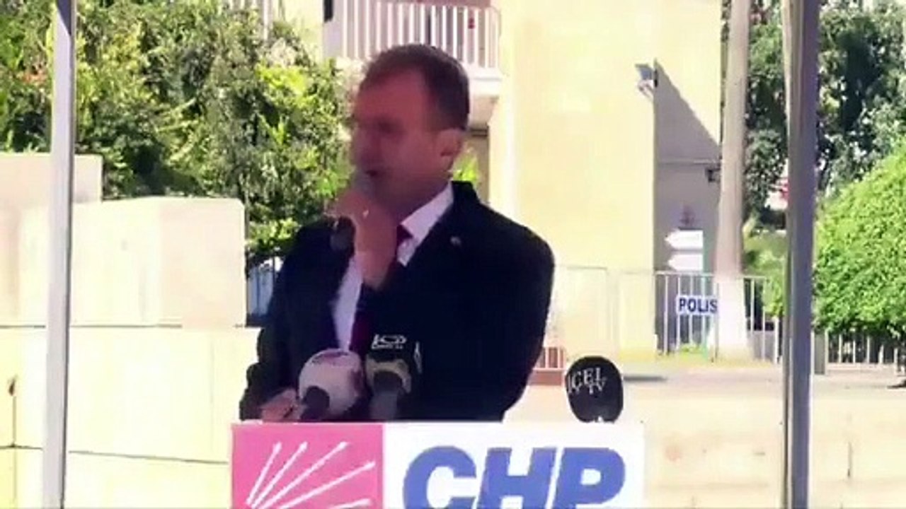 Mersin Büyükşehir Belediye Başkanı Vahap Seçer: Vizyona bakın, tank, top, İHA, SİHA vur öldür, Cumhuriyet bunun için kurulmadı