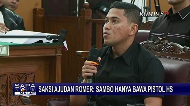 Ditanya Soal Senjata yang Digunakan Sambo, Adzan Romer Bersaksi Melihat Sambo Hanya Bawa Pistol HS