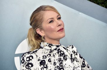 Christina Applegate Embraces Her New Normal   With the Most Glamorous Walking Sticks