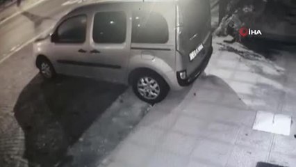 Eyüpsultan'da 40 saniyede 500 bin liralık soygun kamerada