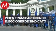 Marchan miembros del sindicato de la Sedema en Avenida Juárez