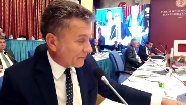 Orhan Sarıbal'dan 'İthalat' Eleştirisi: Küspeye 12 Milyar Dolar, Kepeğe 7 Milyar Dolar Veriyoruz