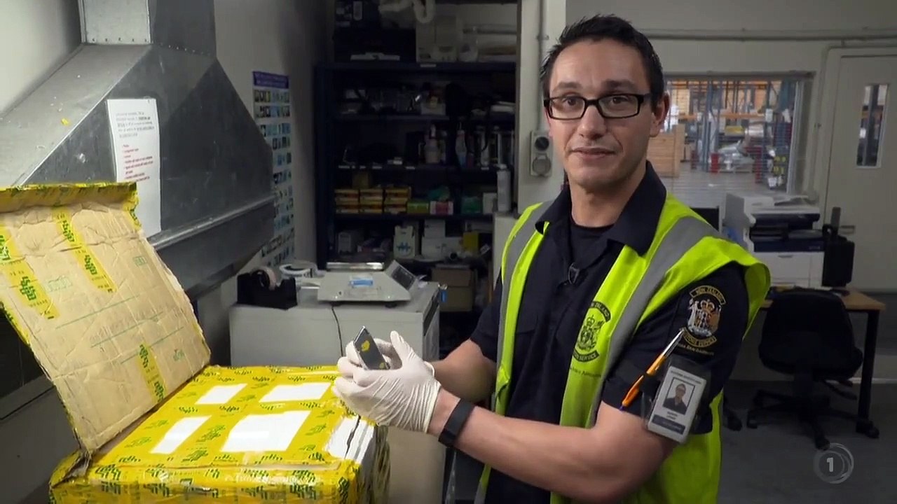 Border Patrol - Se10 - Ep04 HD Watch HD Deutsch