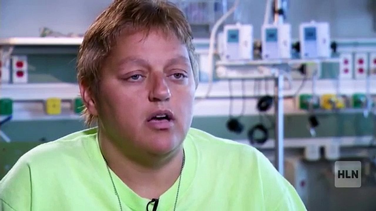 Something's Killing Me - Se2 - Ep01 HD Watch HD Deutsch