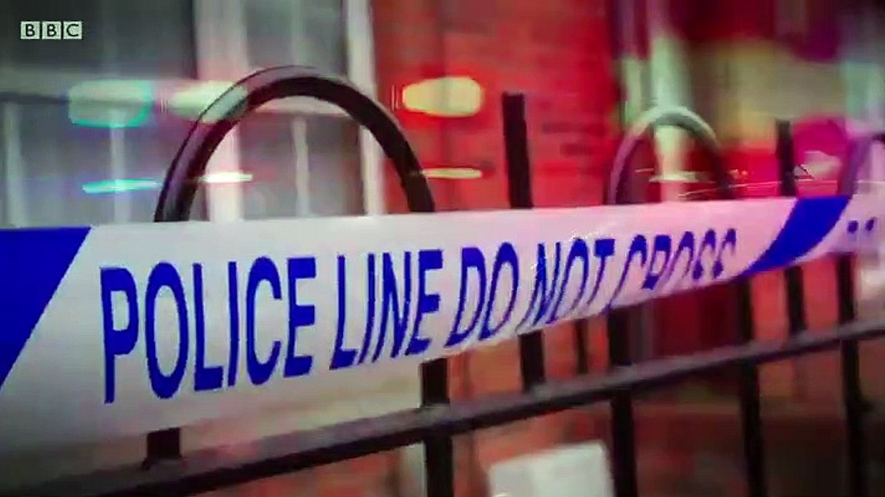 Expert Witness - Se1 - Ep03 Forensic Imaging and MSN Chat HD Watch HD Deutsch