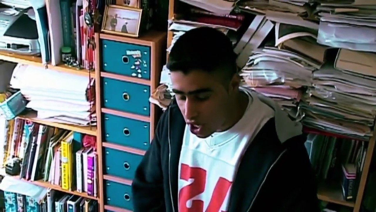 Ladhood - Se1 - Ep04 - Bedroom HD Watch HD Deutsch