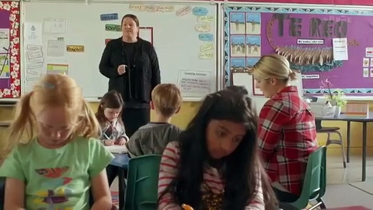 Mean Mums - Se1 - Ep04 - Gifted HD Watch HD Deutsch