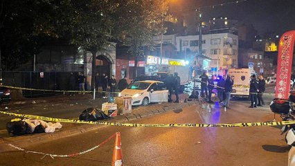 Download Video: Şişli'de otomobile silahlı saldırı düzenleyen kişiler kadını kaçırdı; 1 ölü