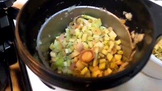 Using Coffee Grinder to Make Finely Chopped Lemongrass, Can We? | Minced Lemongrass