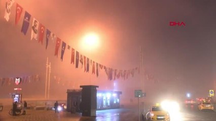 İSTANBUL GÜNE YOĞUN SİSLE BAŞLADI