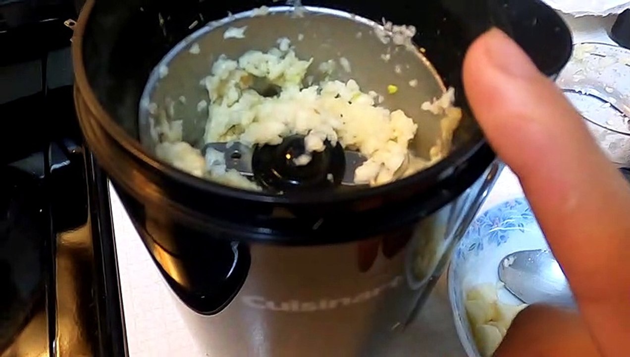 Using Cuisinart Coffee Grinder to Make Crushed Garlic, Can We?