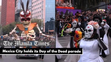 Mexico City holds its Day of the Dead parade