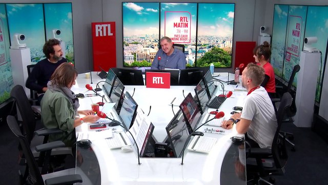 Mathieu Madénian : le match Halloween - téléfilms de Noël