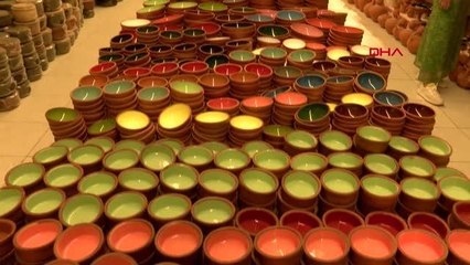 DÜNYANIN İLK YERALTI MÜZESİNDEKİ TARİHİ SERAMİKLER DİKKAT ÇEKİYOR