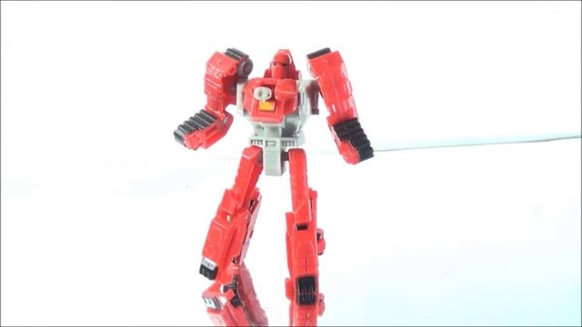 TRANSFORMERS Universe Classics 2.0 Legends WARPATH Canadia' Reviewer Ep.90