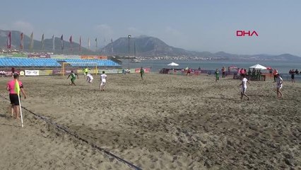 SPOR Plaj futbolunda şampiyon belirlendi