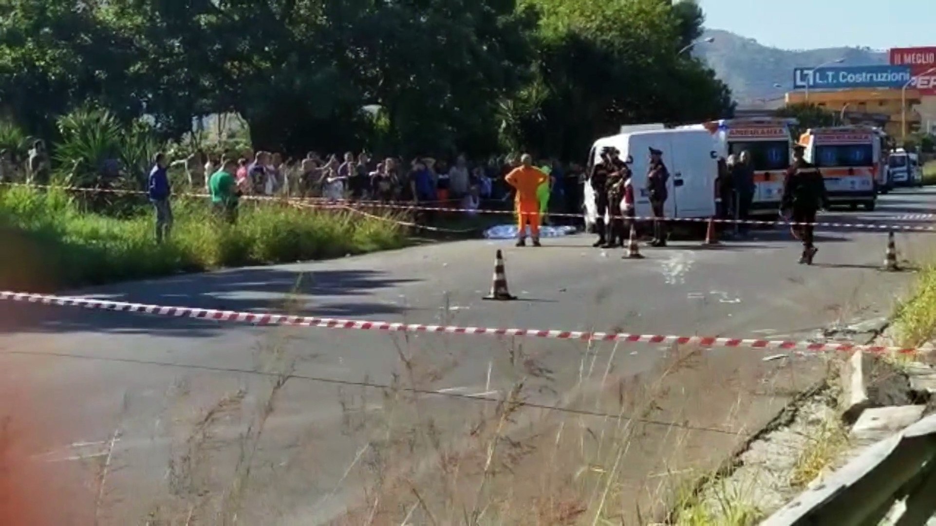 Incidente in via viale Regione Siciliana a Palermo, muore un uomo di 37  anni - Video Dailymotion