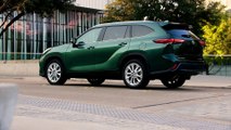 2023 Toyota Highlander Turbo - Mid-size SUV! Interior | Driving | Cypress Green