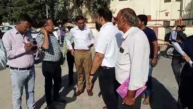 जिला कलक्टर ने पीबीएम अस्पताल का किया औचक निरीक्षण