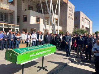 Son yolculuğuna çalıştığı hastaneden gözyaşlarıyla uğurlandı