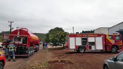 Download Video: Chumbo em empresa incendiada trouxe grande preocupação, afirma Corpo de Bombeiros