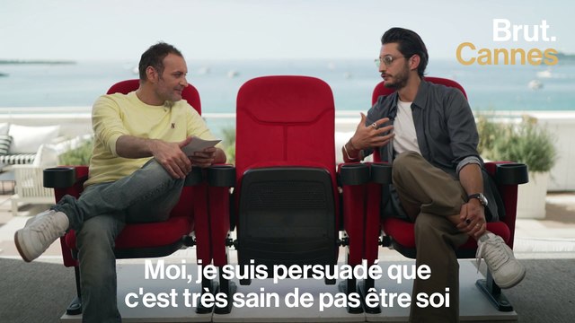 Pierre Niney discute avec Augustin Trapenard