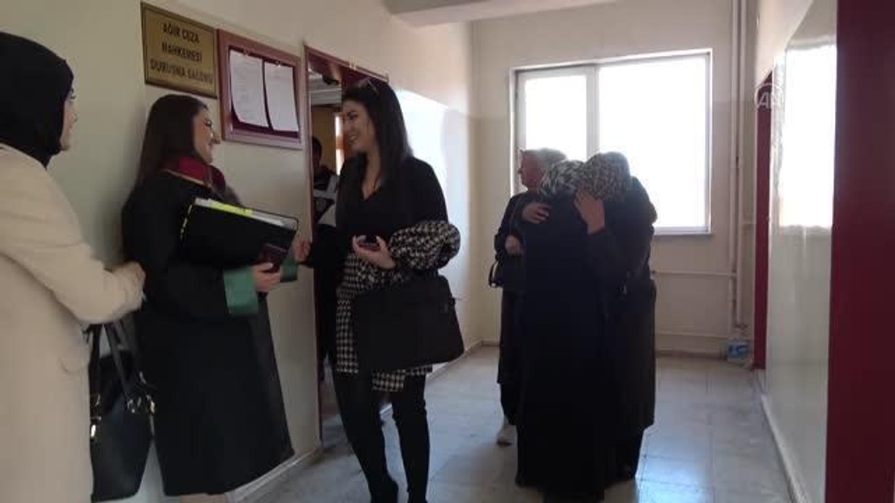 Şiddet uygulayan kocasını öldürmesi "Meşru Müdafaa" sayılan kadına ceza verilmedi