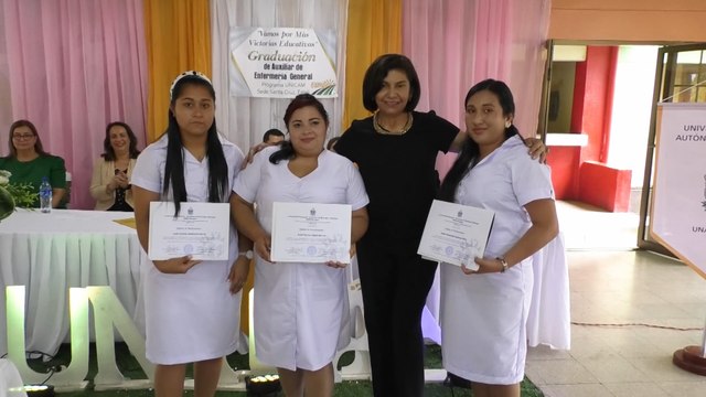 Programa Unicam realiza Graduación de Auxiliares de Enfermería