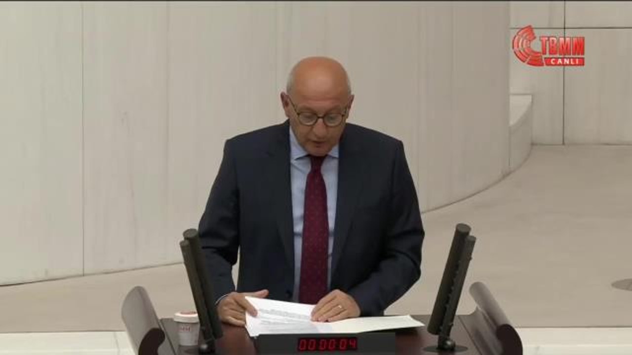 TBMM Genel Kurulu'nda "Hamburger" Tartışması… Engin Altay: Bay Kemal Yetim Hakkı Yemedi, Devleti Beşli Çeteye Peşkeş Çektirmedi