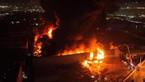 Bursa'da tekstil fabrikasında yangın! Ekipler alevlerle mücadelesi sürüyor