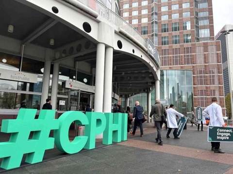 Almanya'daki Dünya İlaç Kongre ve Fuarı'na Türkiye'den 34 firma katıldıTMO, fuarda Dünyanın acılarını dindiriyoruz sloganıyla yer aldı