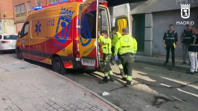 Fallece un hombre en el incendio de su vivienda en Madrid
